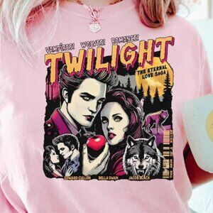 Retro Twilight Gildan Tee Vintage Saga Vampires Wolves Romance Shirt
